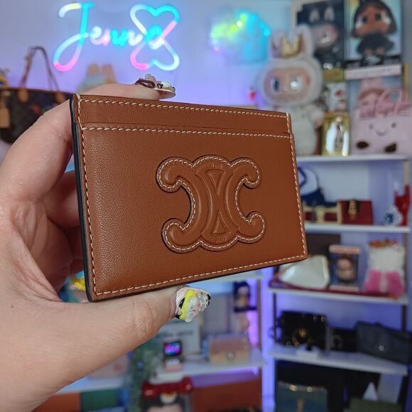 CELINE  Smooth Calfskin Cuir Triomphe Card Holder Tan - Picture 3 of 7